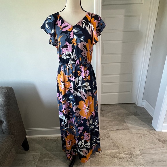 H&M Maxi Dress - NWOT - Picture 2 of 16